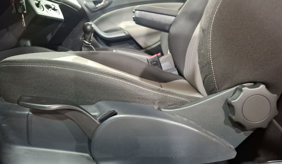 Seat Ibiza 2.0 STYLE MT 2 PTAS Hatchback 2013