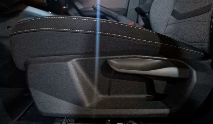 Seat Arona 1.6 XPERIENCE AUTO Suv 2023