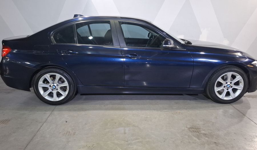 Bmw Serie 3 2.0 320IA Sedan 2015