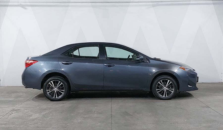 Toyota Corolla 1.8 LE CVT Sedan 2017