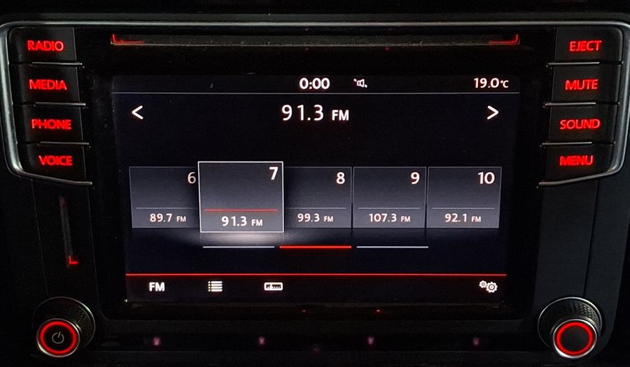 Volkswagen Jetta 2.5 SPORTLINE MT Sedan 2016