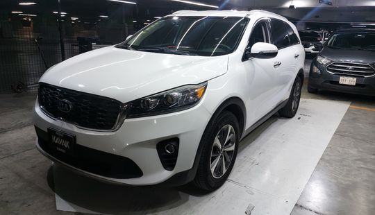Kia • Sorento