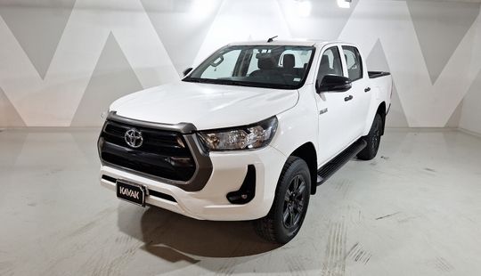 2022 • 79,200 km • Manual