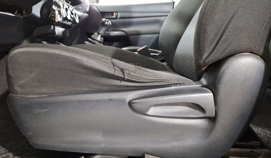 Toyota Hilux 2.7 SR DOBLE CABINA Pickup 2022