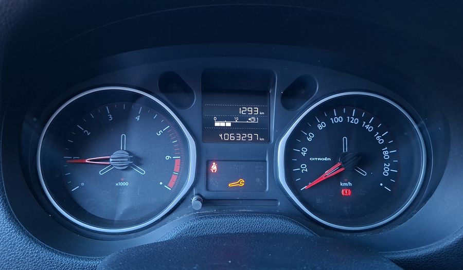 Citroen C-elysée 1.6 HDI 92 SHINE Sedan 2022
