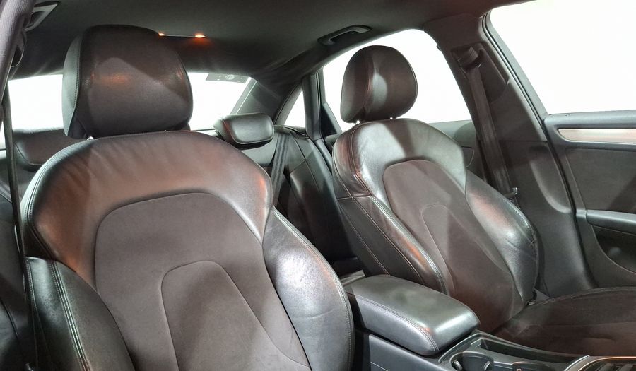 Audi A4 1.8 TFSI SPORT MULTITRONIC Sedan 2013