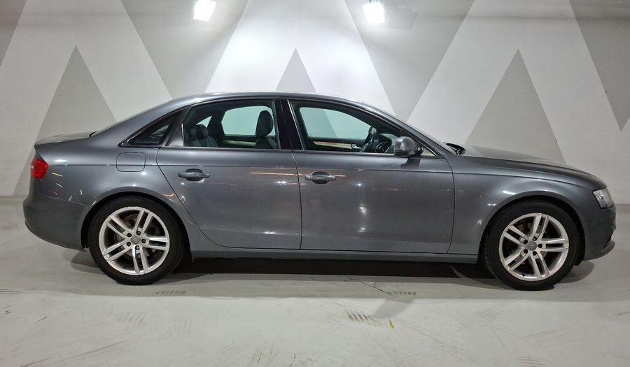 Audi A4 1.8 TFSI SPORT MULTITRONIC Sedan 2013