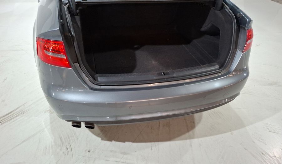 Audi A4 1.8 TFSI SPORT MULTITRONIC Sedan 2013