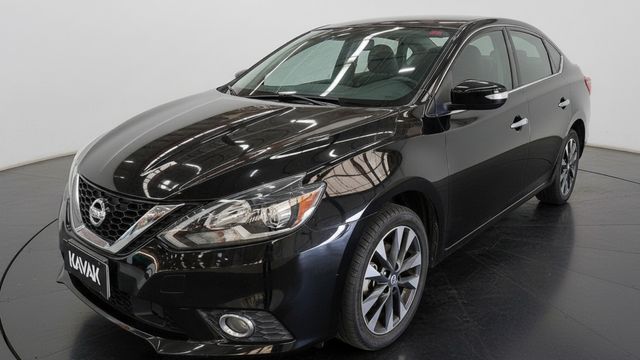 Nissan • Sentra