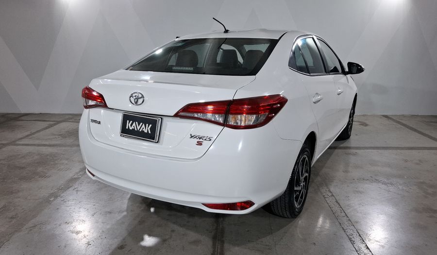 Toyota Yaris 1.5 S CVT Sedan 2022