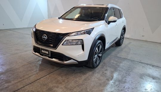 Nissan • X-Trail
