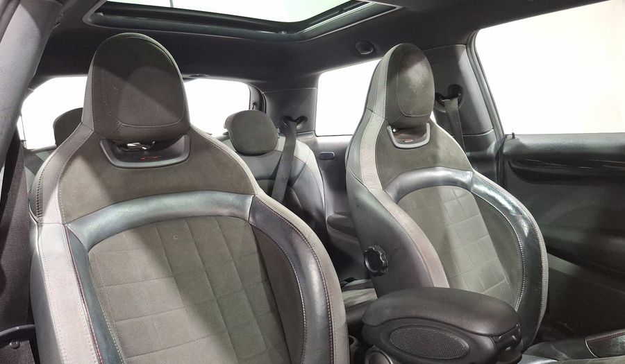 Mini John Cooper Works 2.0 JOHN COOPER WORKS HOT CHILI AUTO Hatchback 2020