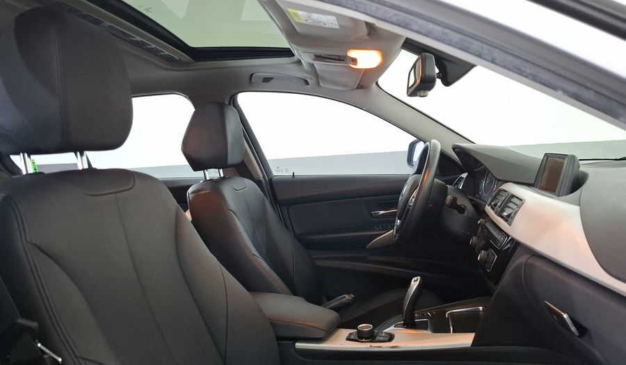 Bmw Serie 3 2.0 320IA AUTO Sedan 2017