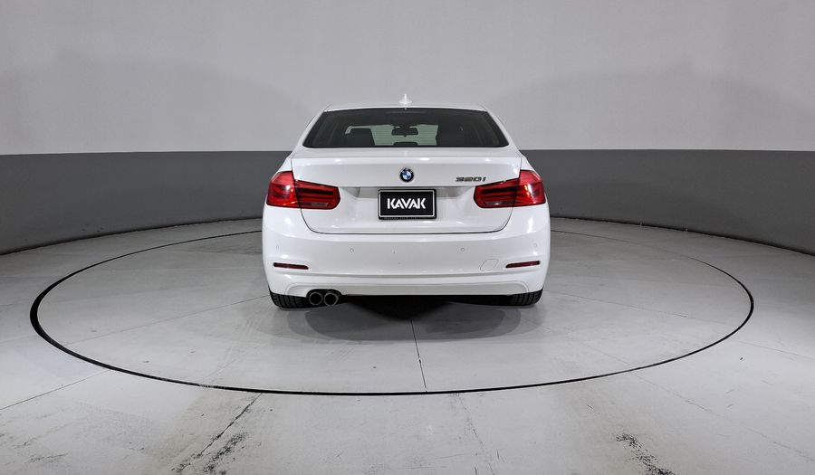 Bmw Serie 3 2.0 320IA AUTO Sedan 2017