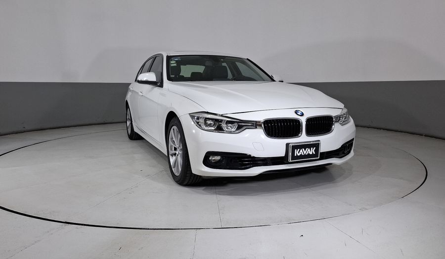 Bmw Serie 3 2.0 320IA AUTO Sedan 2017