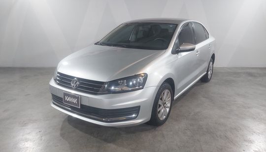 Volkswagen • Vento