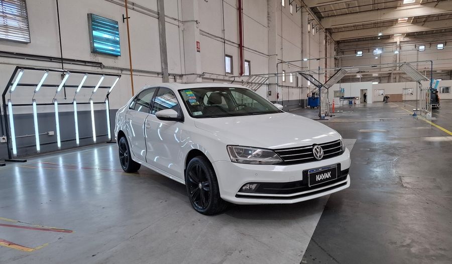 Volkswagen Vento 1.4 TSI DSG HIGHLINE LL17 Sedan 2017