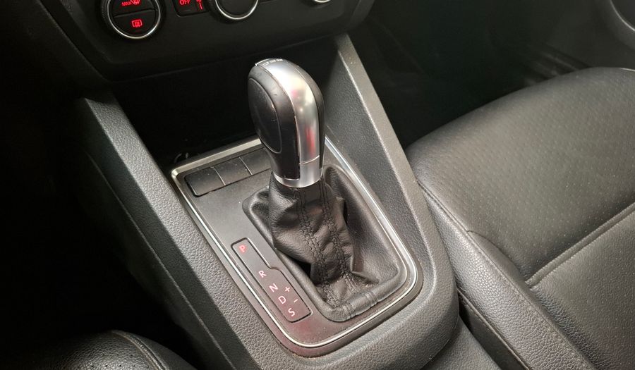 Volkswagen Vento 1.4 TSI DSG HIGHLINE LL17 Sedan 2017