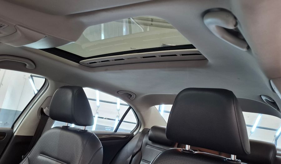 Volkswagen Vento 1.4 TSI DSG HIGHLINE LL17 Sedan 2017