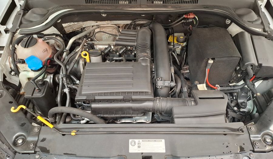 Volkswagen Vento 1.4 TSI DSG HIGHLINE LL17 Sedan 2017