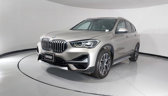 2022 • 36,750 km • Automático