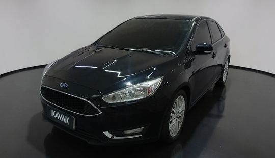 Ford • Focus