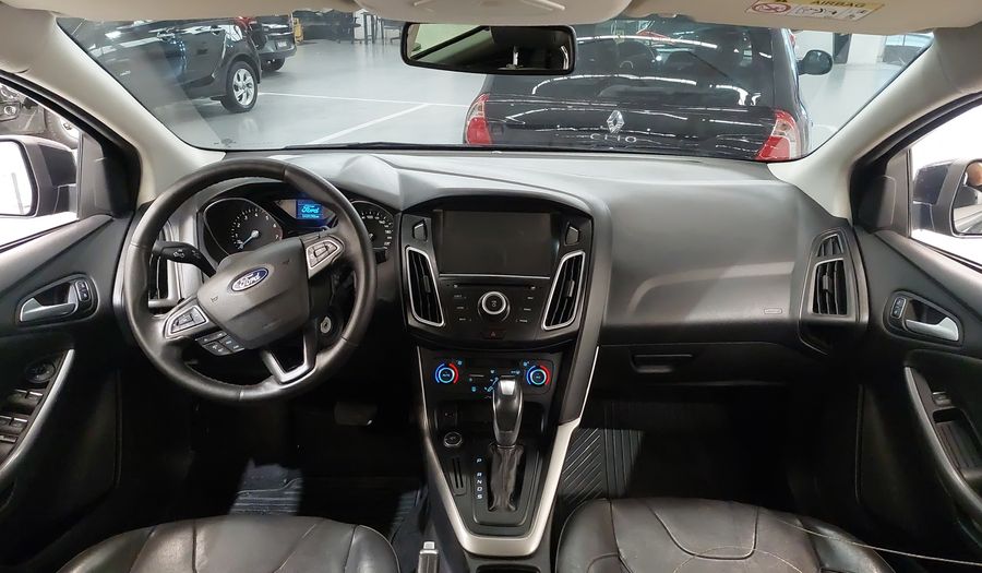 Ford Focus 2.0 SE FLEX AT Hatchback 2016