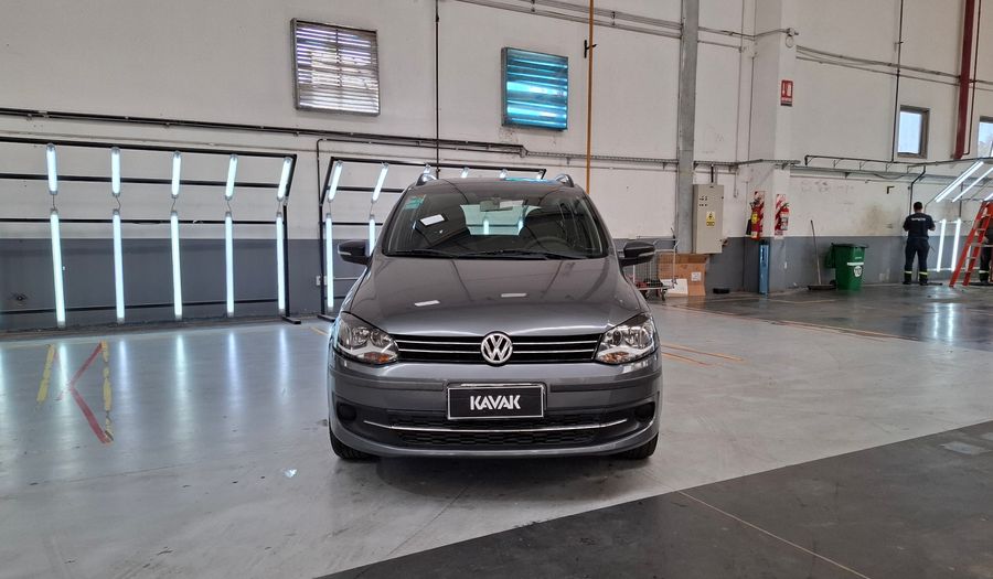 Volkswagen Suran 1.6 TRENDLINE Wagon 2012