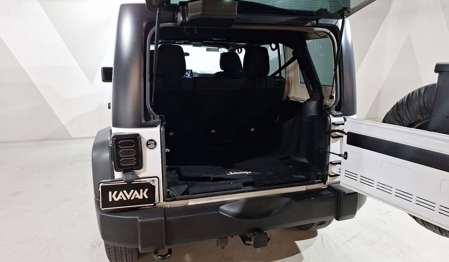 Jeep Wrangler 3.6 UNLIMITED SPORT 4X4 ATX Suv 2017