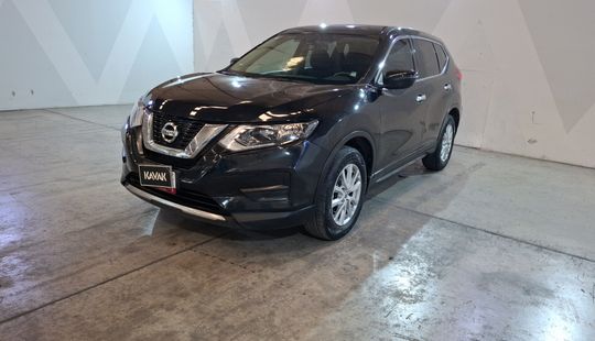 Nissan • X-Trail