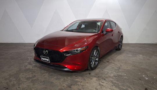 Mazda • Mazda 3