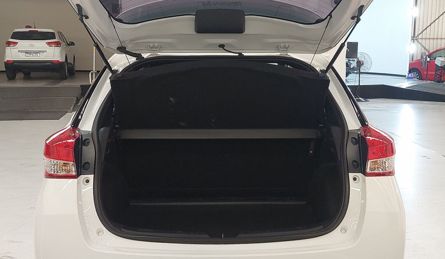 Toyota Yaris 1.5 XL CVT Hatchback 2024