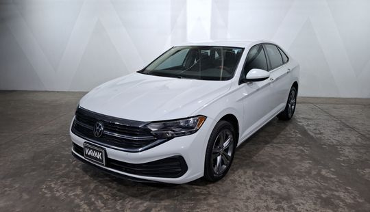 Volkswagen • Jetta