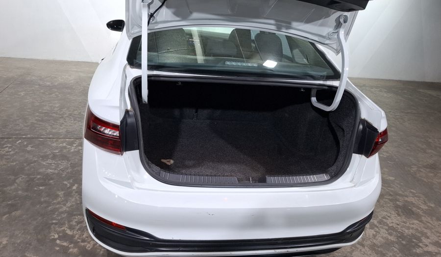 Volkswagen Jetta 1.4 TRENDLINE AUTO Sedan 2023