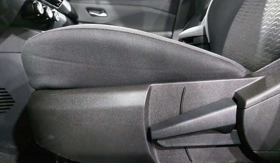 Nissan Magnite 1.0 ADVANCE Suv 2025