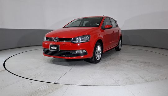 Volkswagen • Polo