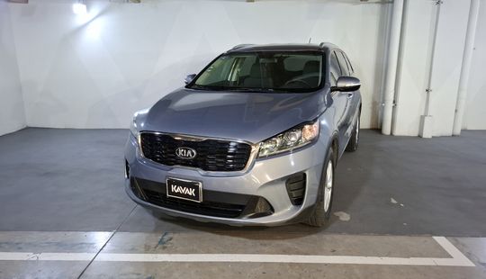 Kia • Sorento