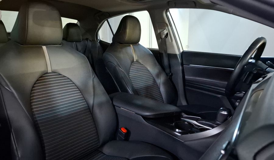 Toyota Camry 2.5 SE AUTO Sedan 2020