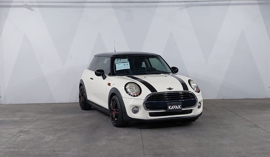 Mini Cooper 1.5 COOPER SALT Hatchback 2017