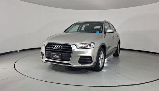 Audi • Q3