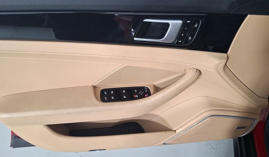 Porsche Panamera 2.9 PANAMERA DCT Hatchback 2021