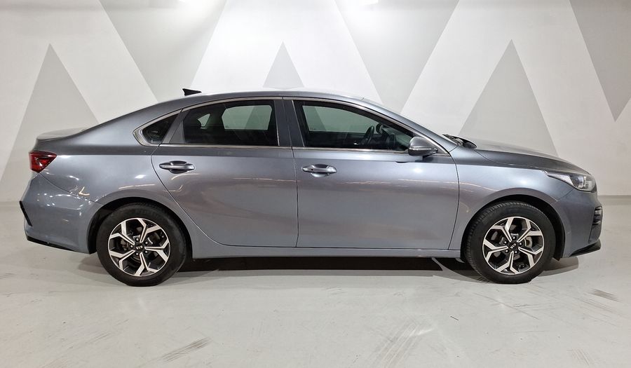 Kia Forte 2.0 EX IVT Sedan 2020