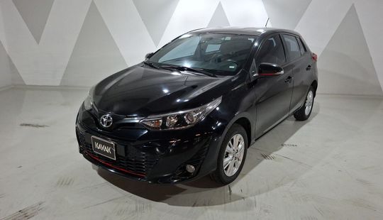 Toyota • Yaris