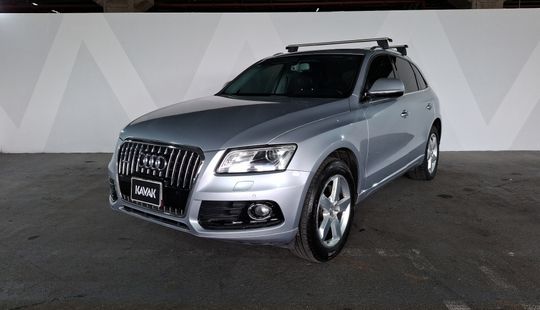 Audi • Q5