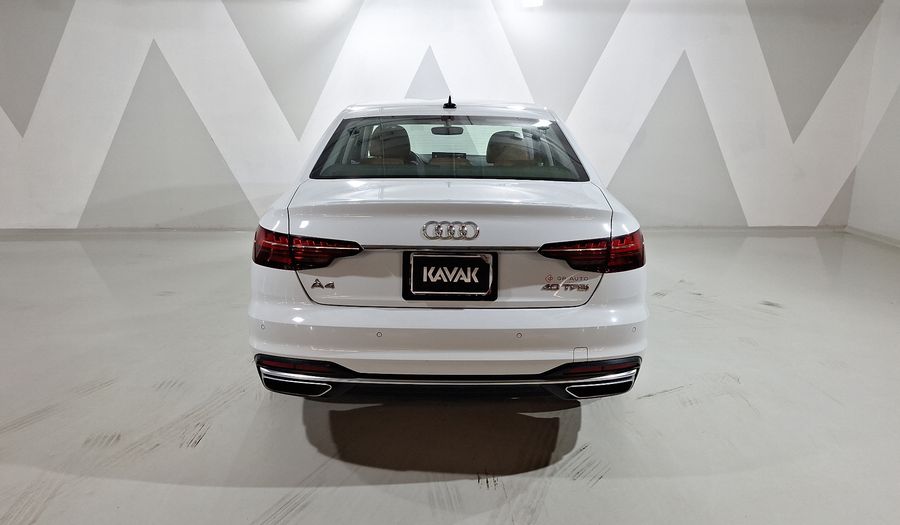 Audi A4 2.0 MHEV 40 TFSI SELECT DCT Sedan 2023