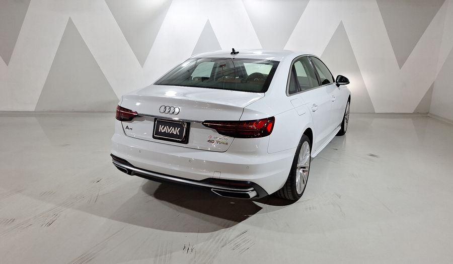 Audi A4 2.0 MHEV 40 TFSI SELECT DCT Sedan 2023