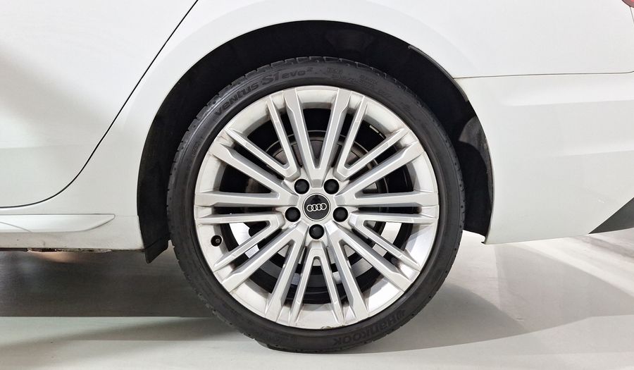 Audi A4 2.0 MHEV 40 TFSI SELECT DCT Sedan 2023