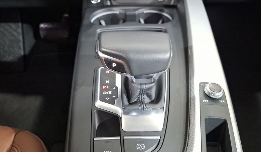 Audi A4 2.0 MHEV 40 TFSI SELECT DCT Sedan 2023