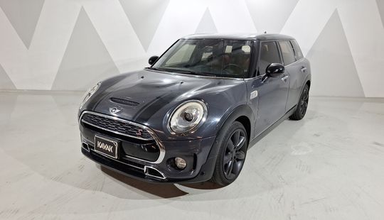 Mini • Clubman