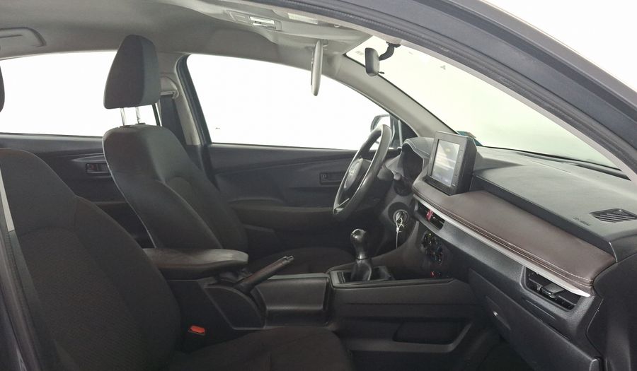 Toyota Yaris 1.5 BASE Sedan 2023